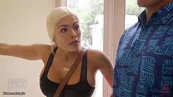 Goth Teen Transforms Parents In Weirds