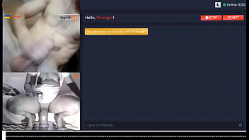 Belle Queue Se Vide Devant Hotty Puttta Qui Sa Frotte A Un Gode Geant