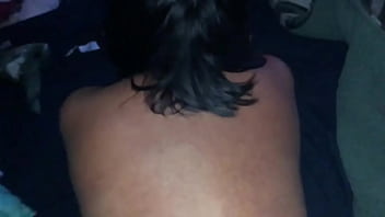 Krisvan10 Cogiendo Morena Plug En El Culo