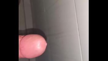 Punheta No Banheiro - gozada, punheta - Video 1844593