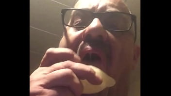 Xvideos Member Sikomd,s Frozen Cum