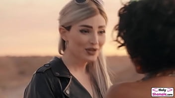 Shemale Natalie Mars Outdoor Anals Tgirl