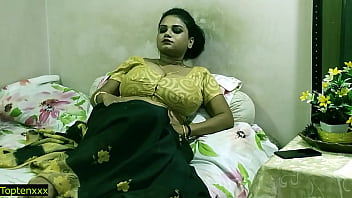 Indian Collage Boy Secret Sex With Beautiful Tamil Bhabhi!! Best Sex At Saree Going Viral