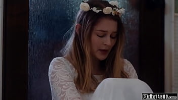 Busty Bride Pussy Licked By Former Bff