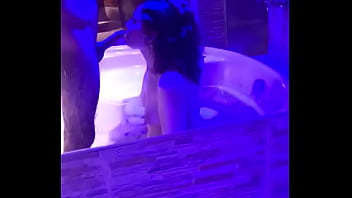 Me Hace Un Excelente Blowjob