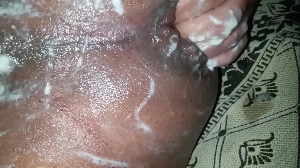 Fingering In The Anal Than Come Roses1