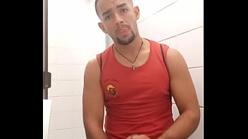 De Porta Aberta No #banheiraosp Esperando O Próximo Vir Pra Deixar Bem Duro