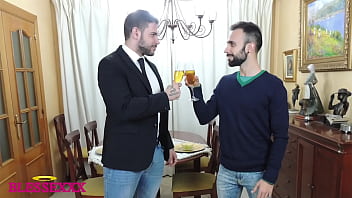 Celebrating The New Year With Magic Javi _ Zeus Ray