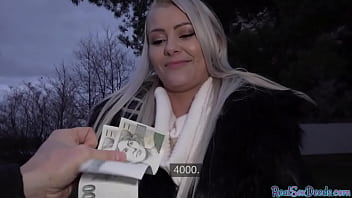 Pickedup Curvy Eurobabe Banged After Giving Blowjob In Pov