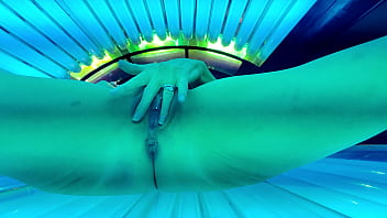 Trixie Has Fun In The Tanning Bed