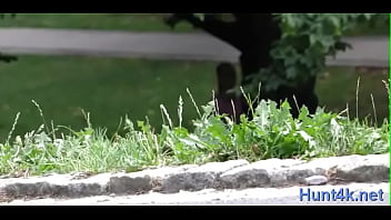 Sweet Floosy Enjoying Donga