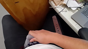 Masturbandome En El Trabajo - cumshot, hot, masturbation, dick, cam, big-cock, big-dick, heterosexual - Video 1823239