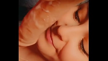 Hermosa Chica Mamando Un Dildo, Alguien La Conoce?