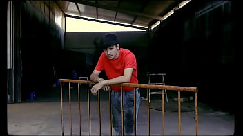 Chico Consigue Cosquillas Desnudo Gay Porno Lo Que Comenzó Como Un Día De Ocio Junto A La Piscina (trasero)