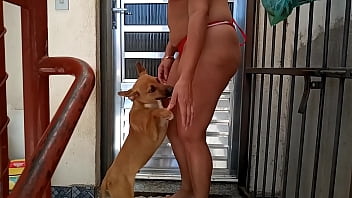 Sarah Rosa │ No Banho Com Matheus