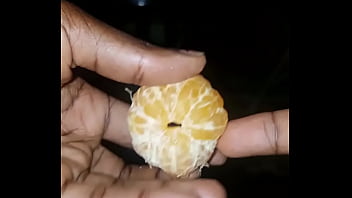 La Clémentine J_aime Au Point De Défoncer Mon Doigt