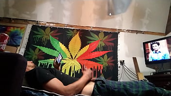 Watching Porn And Jacking Off - mature, reality, soloboy - Video 1798140