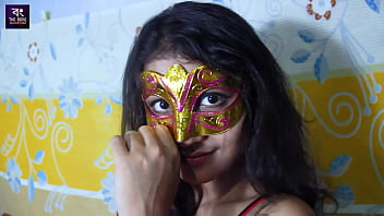 Hot Milf Roza Is So Horny And Make Squrit