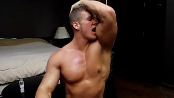 Alexander Steele Flexing