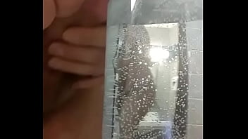 Ozzing My Load In Water