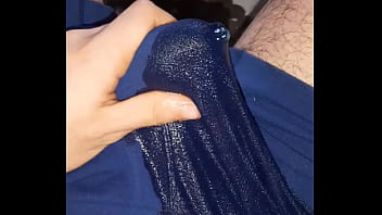 Piscio Nelle Mutande E Mi Sego