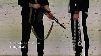 Mojocat - Russian Blogger Shows How To Achieve A Movie Picture.