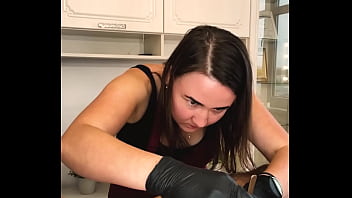 While Studying With Sugarnadya The Client Powerfully Ejaculated, The Student Saw A Powerful Cumshot