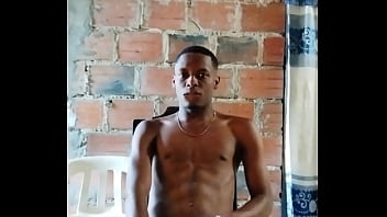 Masturbada En La Sala Part2