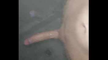 Moviendo Mi Pitote En El Baño