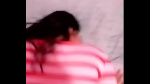 Grabo A La Puta De Mi Esposa Mientas Se Viene En Mi Verga