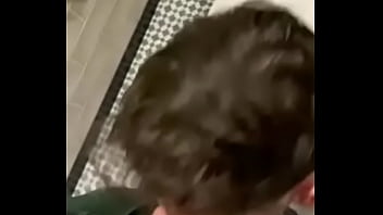 Mamada No Banheiro Do Aeroporto