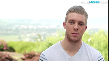 Smooth Amateur Stud Teases Torso While Masturbating In Solo