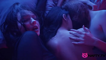 Lesbian Girl Dreams: The Nude Boudoir Session