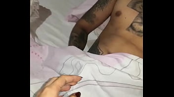 Mi Vecina Me Encontró Masturbando Axten01