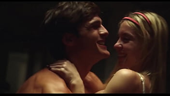 Euphoria Series Season Ll: Nate And Kasey Fuck At Parents Home