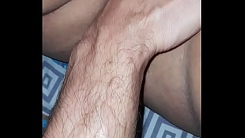 Quiero Que Me Entre Toda La Mano Por Mi Concha Grande