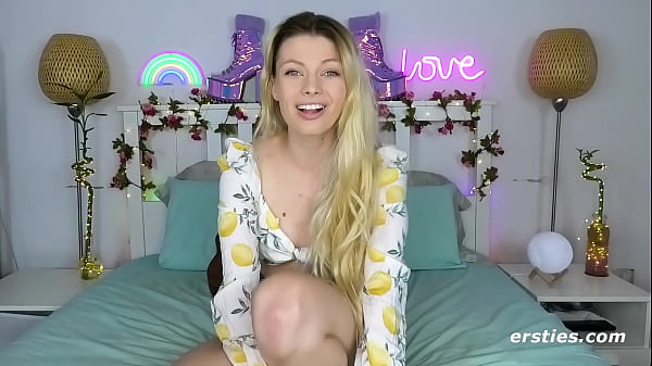 Sophie Has Fun With A Dildo