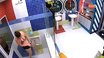 Morena Cavala Lavando A Bucetinha Bbb2022