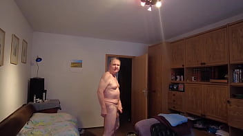 Andreas Macht Sich Nackig Und Schleudert Sich Einen