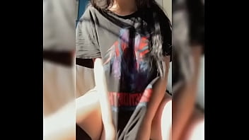 Everybody Love Big Tits