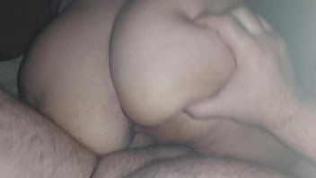 Esposa Branquinha Sentando A Bunda Grande