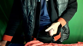 Young Boy Cumshot - cumshot, young, masturbation, soloboy - Video 1761209