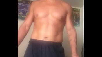 Profe Cholon De Gym Se Desnuda!!!