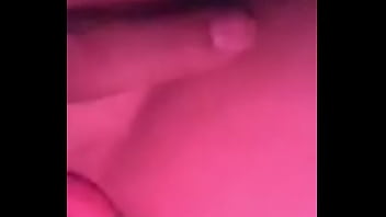 3era Y Ultima Parte. Me Hace Acabar Y Me Mojo Toda. Perdon Por Tapar Mi Cara, Es Que Soy Muy Chica.