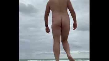 At The Beach. Magnuscockus