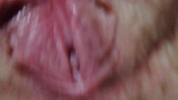 Blondeiyot, Putiyot - Unknown - 2025 - Wild - Show - Video 1579936