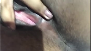 Putinha Siririqueira Piscando Cu E Buceta