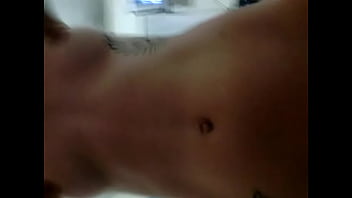 Novinha Sentando - safada, putinha, cavalgando, novinha, sentando - Video 6037108