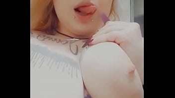 Curvy Girl Plays With Her Boobs