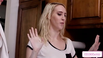 Cleaning Lady Squirting In Boss Her Face